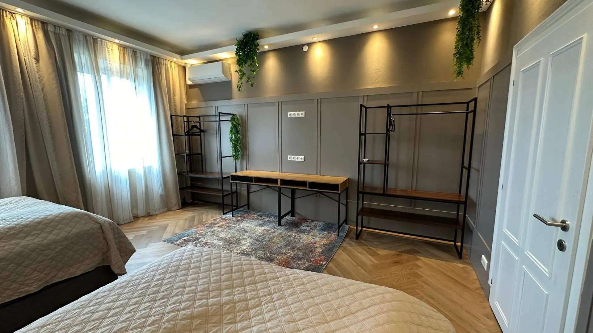 Book-A-Room Salzburg Apartment 33 Austria