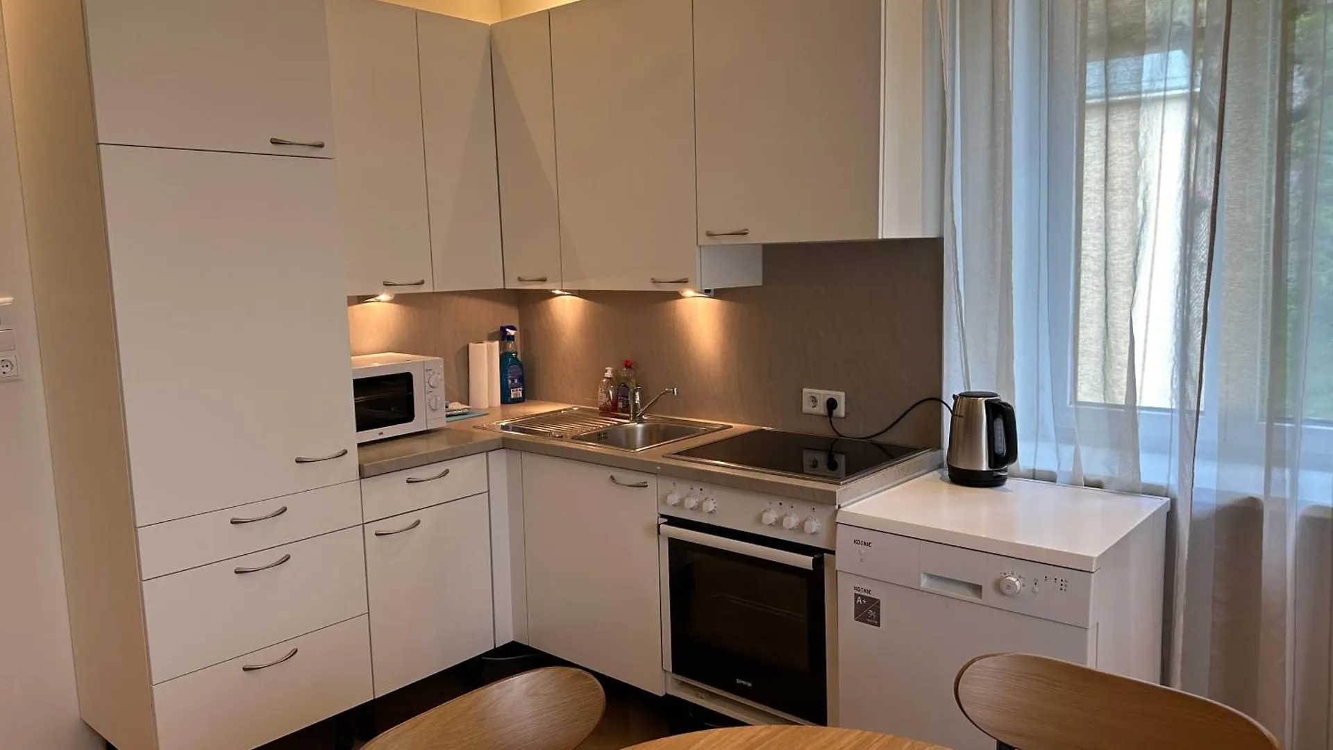 Book-A-Room Salzburg Apartment 33